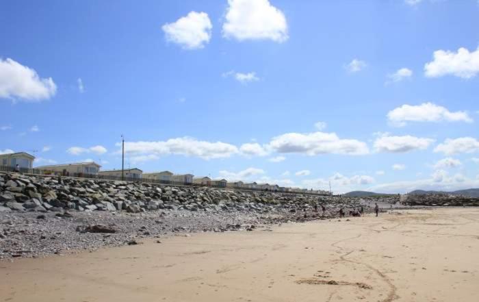 Caravan Hire Golden Sands Sea Front Kinmel Bay Eksteriør billede