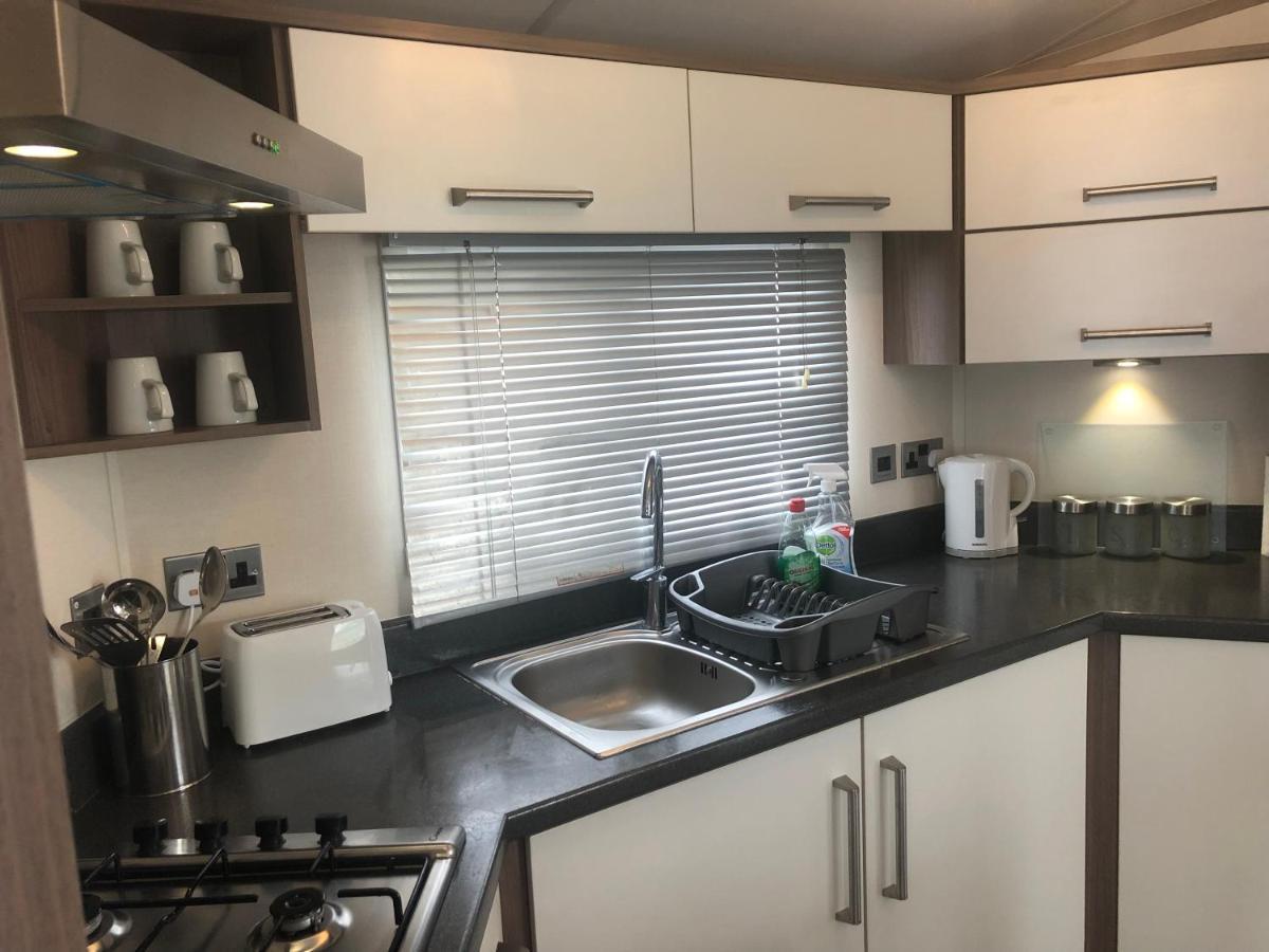 Caravan Hire Golden Sands Sea Front Kinmel Bay Eksteriør billede
