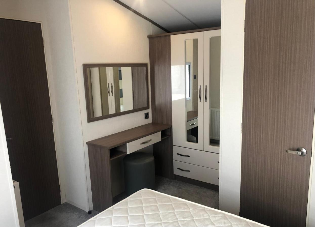 Caravan Hire Golden Sands Sea Front Kinmel Bay Eksteriør billede